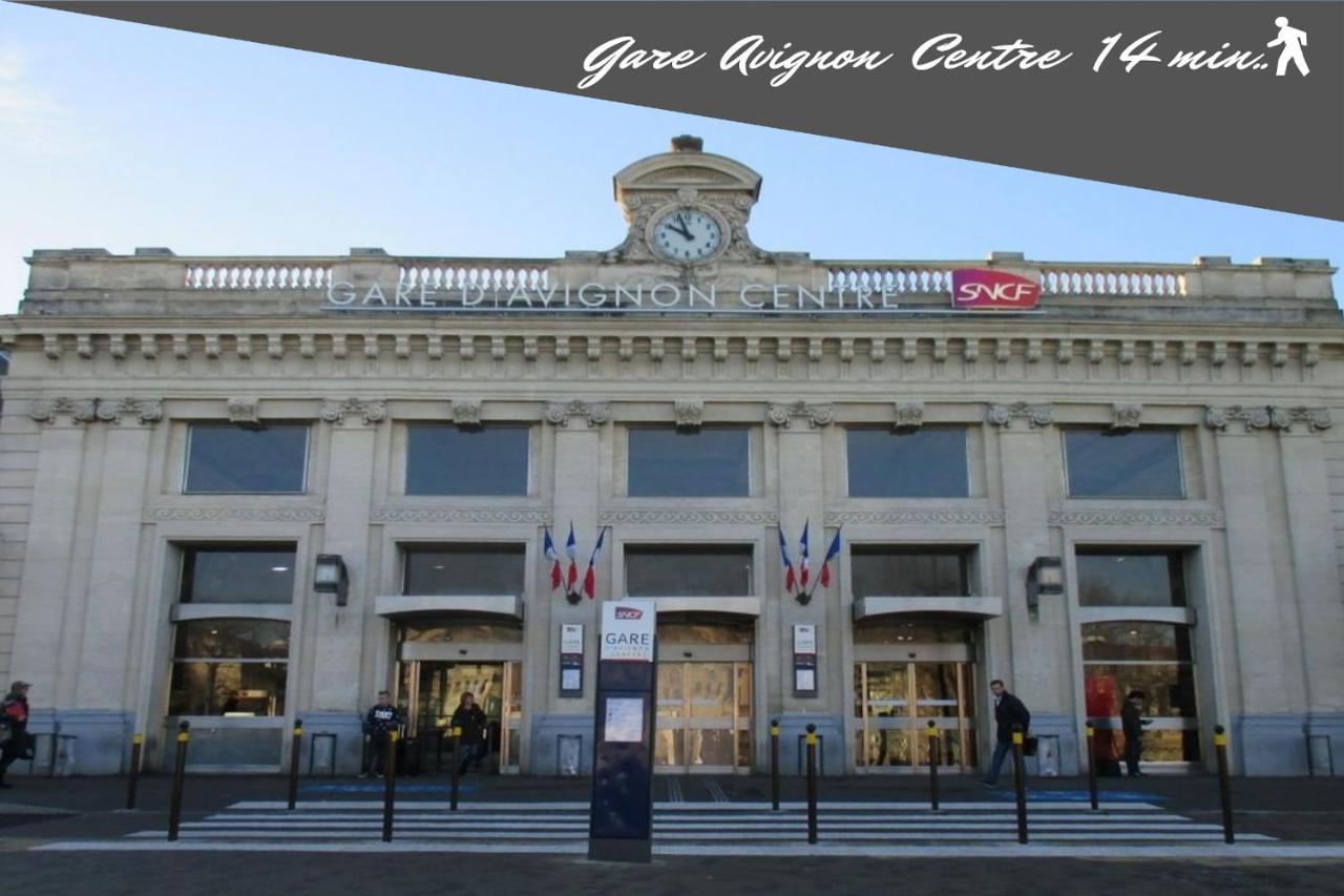 Le Chapeau Rouge au coeur du centre historique Avignon Extérieur photo